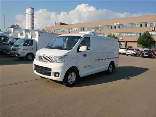 國六長安睿行面包冷藏車圖片參數介紹