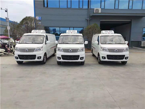 國(guó)六長(zhǎng)安面包冷藏車(chē)