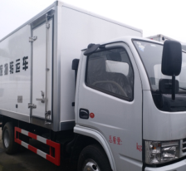 東風多利卡藍牌3.9米醫療廢物轉運車廠家直銷，價格優惠