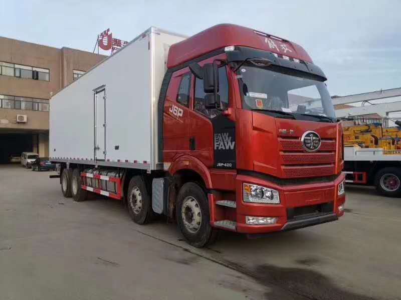 解放J6P高頂雙臥（領航版）前四后八冷藏車技術參數介紹