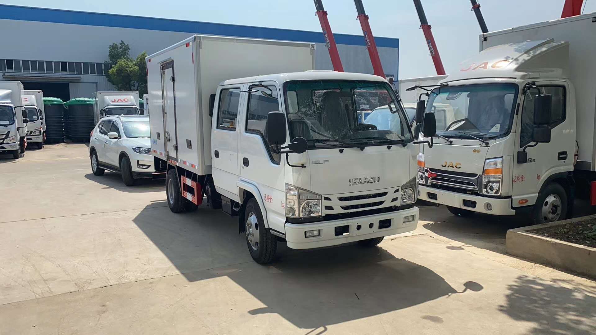 國六慶鈴五十鈴雙排座3.15米冷藏車技術參數