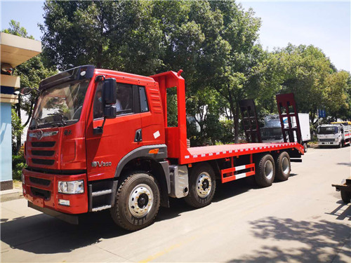 江西客戶(hù)自提國(guó)五解放悍威前四后八平板運(yùn)輸車(chē)圖片參數(shù)配置介紹