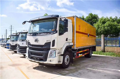 好柳汽，真國六，?；沸袠I中率先下發（燃油環保齊全）