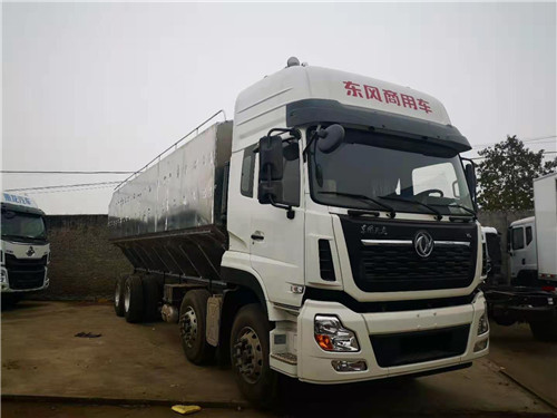 國五東風天龍前四后八40方鋁合金飼料車自重輕，拉的多，不超載