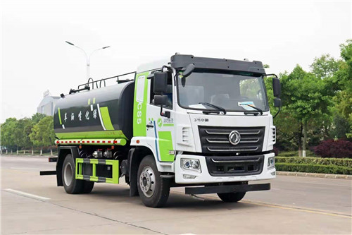 現(xiàn)車！現(xiàn)車！現(xiàn)車！東風(fēng)華神CS5灑水車