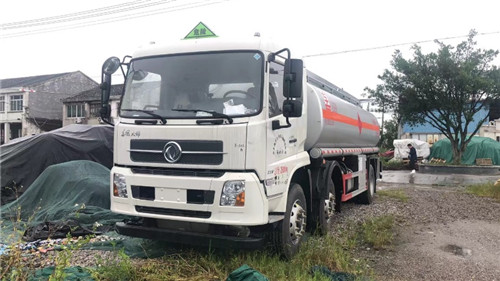 20年9月溫州牌照15噸油車，車況精品，基本沒怎么跑