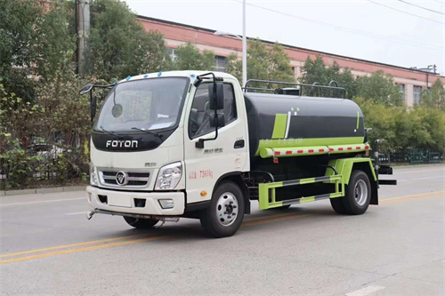 福田奧鈴捷運5方灑水車，配置高端，價格更是給力！