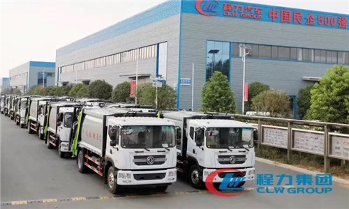 東風多利卡D9壓縮式垃圾車