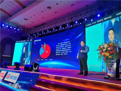  2019年，程力集團的管理水平和綜合實力持續增強：產品創新成效顯著，國五改國六新上500多個公告，投放市場的新產品比重增大，重型起重機獲得隨州市科技創新獎；風險防控能力加強，維護了良好的營商環境；企業綜合地位進一步提升，入圍中國民營企業500強第442位、中國民營企業制造業500強第260位；通過二級保密資質驗收，集團公司取得五星級售后服務認證資質；精神文明建設取得豐碩成果，冉作義班組獲“全國工人先鋒號”榮譽稱號；總經理程阿羅被湖北省委統戰部、省工商聯授予“杰出楚商”榮譽稱號。這些都是全體程力人的無上光