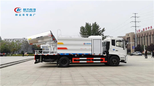 國內(nèi)疫情剛剛得到了有效的抑制，正在有序的，安全的投入復(fù)工復(fù)產(chǎn)之時，疫情在國外大爆發(fā)，大流行，新冠肺炎全球蔓延。面對疫情我們沒有被打倒，在困難之際伸出援手，拿出我們力所能及的力量幫助國外防控疫情。