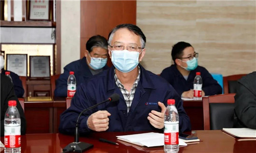 程力汽車集團財務總監袁昌才，介紹2019年度程力汽車集團的財稅工作及2020年度的財稅規劃等相關報告。