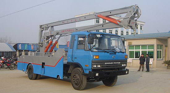 東風平頭高空作業車