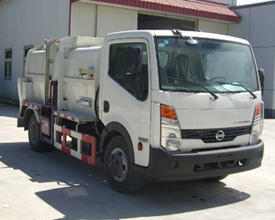 鄭州日產凱普斯達餐廚垃圾車