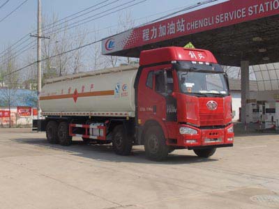 國五解放前四后六運油車 