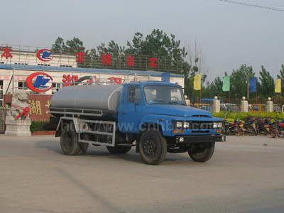 6方東風尖頭吸糞車